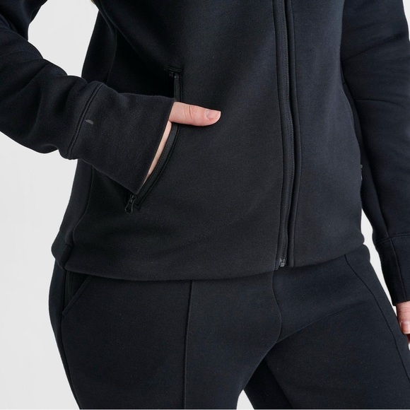 Women's Nike Sportswear Tech Fleece Windrunner Full-Zip Hoodie - Picture 7 of 13